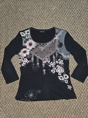 Black Floral Scoop Neck Women's Top